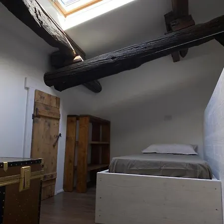 Casaliva A Cecina Di Garda Lägenhet